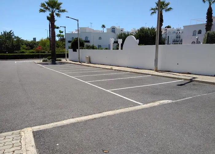 Garden * تافيرا