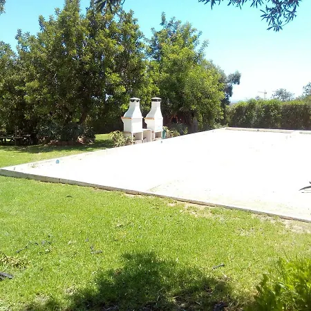 Garden تافيرا